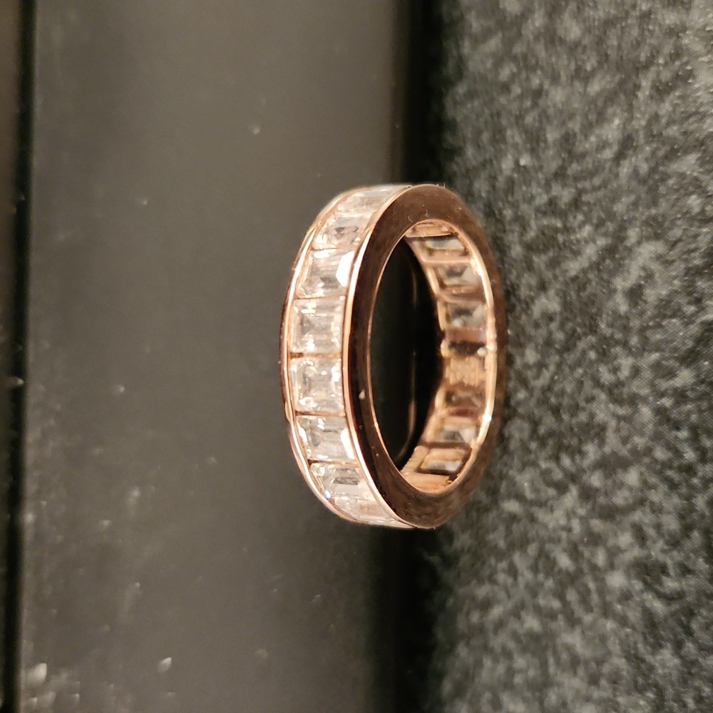 Elizabeth Taylor Eternity Ring Size 6